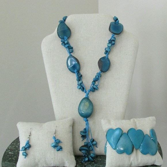 Tagua set - Picture 1 of 3